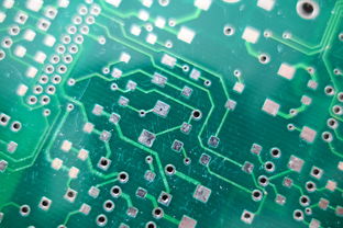 kaiyun电竞-德甲球队利用深度学习模型预测对手阵型变化趋势，德甲打法特点